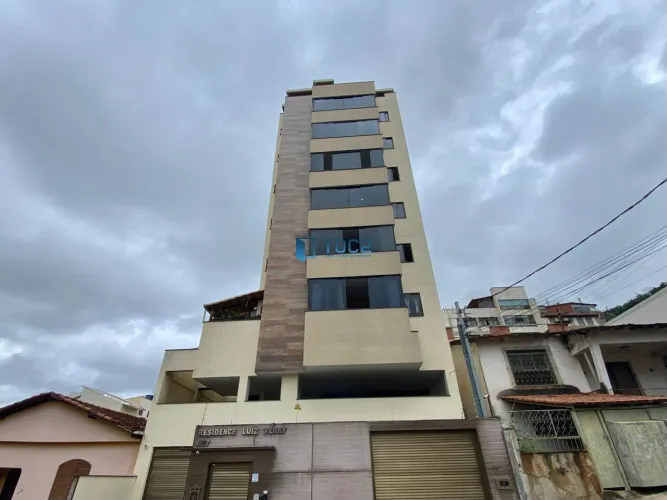 Apartamento mobiliado com varanda à venda no Santa Helena - Juiz de Fora |2 quartos |87 m²
