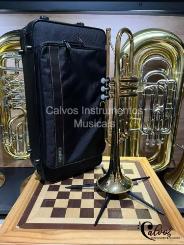 Trompete Yamaha YTR 3335 Sib