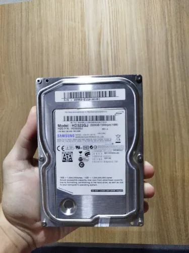 HD 7200rpm/16M 320GB - Samsung (semi-novo)