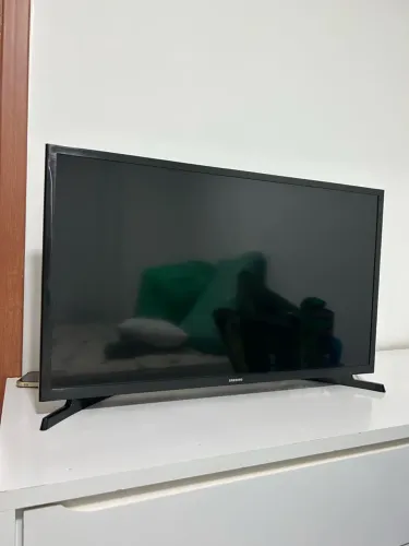 SMART TV SAMSUNG 32 POLEGADAS ? R$ 700,00