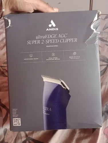 Vendo máquina de tosa profissional/marca Andis