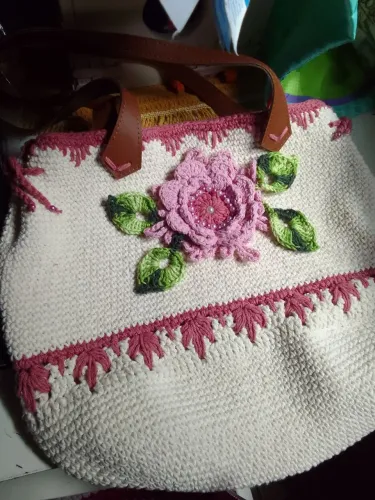 Linda bolsa de crochê 