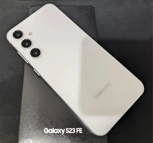 Samsung S23FE