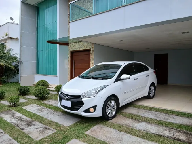 Hyundai HB20S Premium 1.6 Flex 16V Aut. 4P 2015