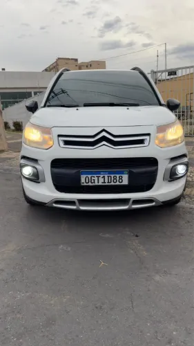 Citroen Aircross GLX 1.6 Flex 16V 5P Aut. 2013