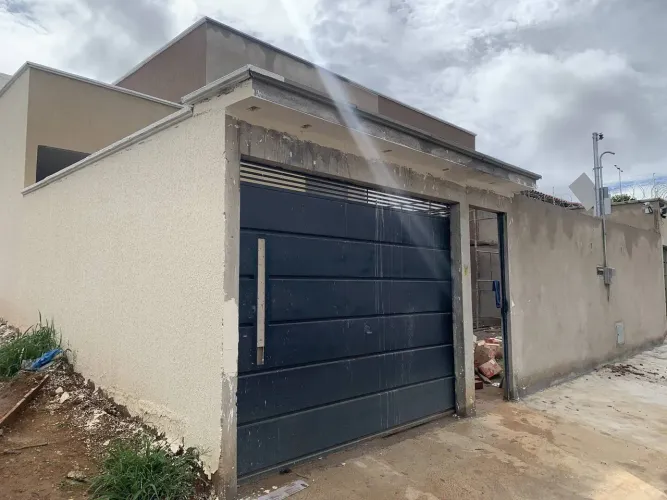 CASA 3 QUARTOS COM SUÍTE E ÁREA GOURMET NO RESIDENCIAL GARAVELO PARK