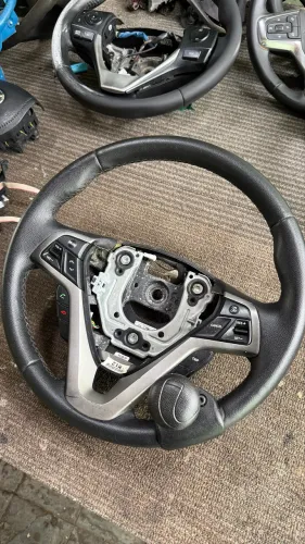 Volante Veloster