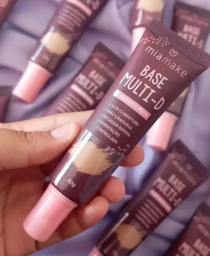 Base Multi-D Mia Make