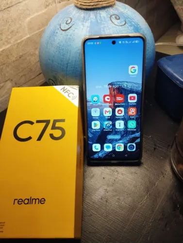 Imperdível !! Vende-se Realme C75 256G /8+8 Ram NFC a prova d'água e de impacto.