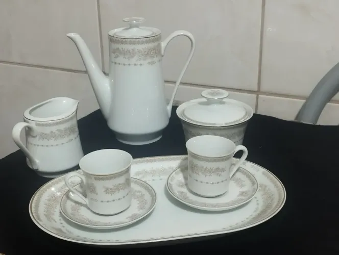 Jogo de café téte a téte