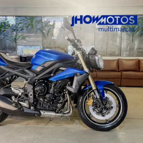 TIUMPH STREETTRIPLE 675 R