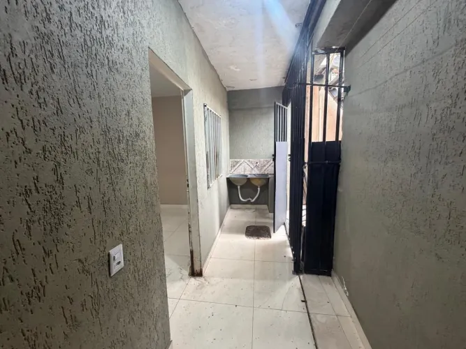 Excelente apartamento 2/4 na 309 de Samambaia