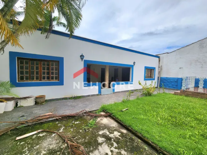 Casa de condomínio em Viela Três - Verde Mar - Caraguatatuba/SP