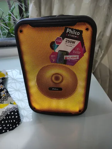 Caixa de Som Amplificada Philco Extreme PCX3800 250W Bluetooth - Muito Nova!