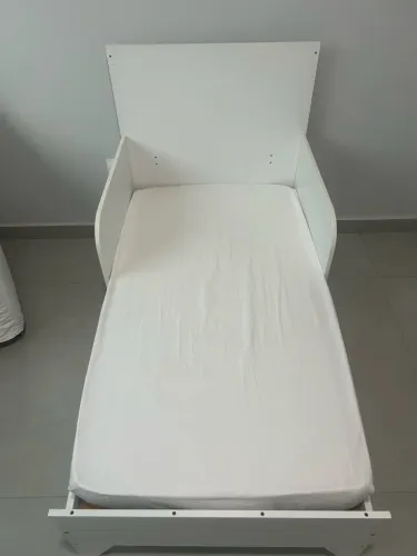 Vendo cama infantil semi novíssima