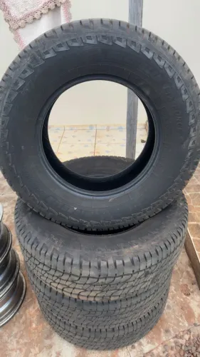 pneus michelin 245/70 r16 ltx force