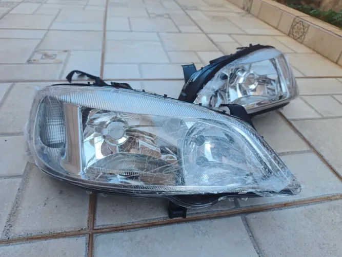 Farol Astra 2003-2011