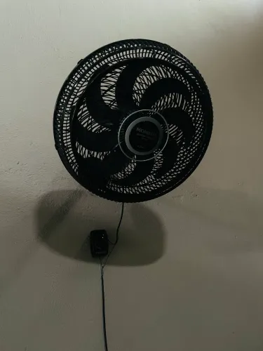 Vendo ventilador de parede 
