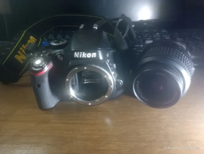 Nikon D5100