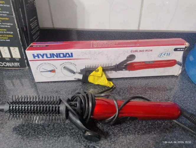 Escova modeladora de cachos 