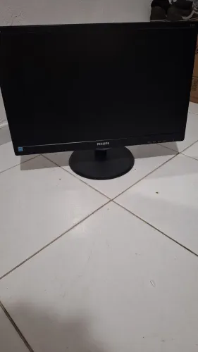 Monitor philips 21 polegadas