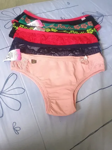 Calcinhas e baby doll