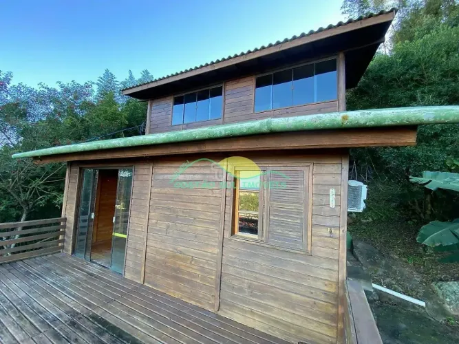Casa com vista para o mar no Morro das Pedras Florianópolis/SC