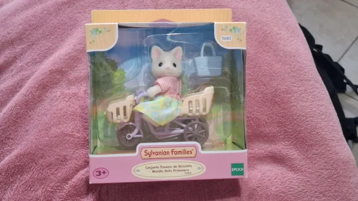 Mamãe gato Sylvanian family 