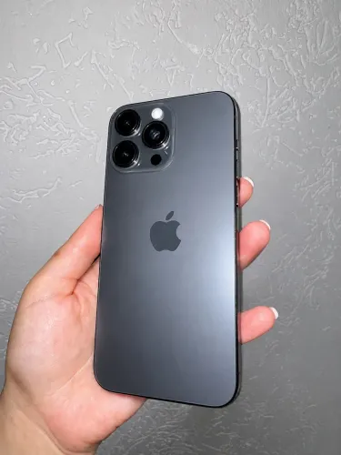 iPhone 15 pro Max 256gb Novo
