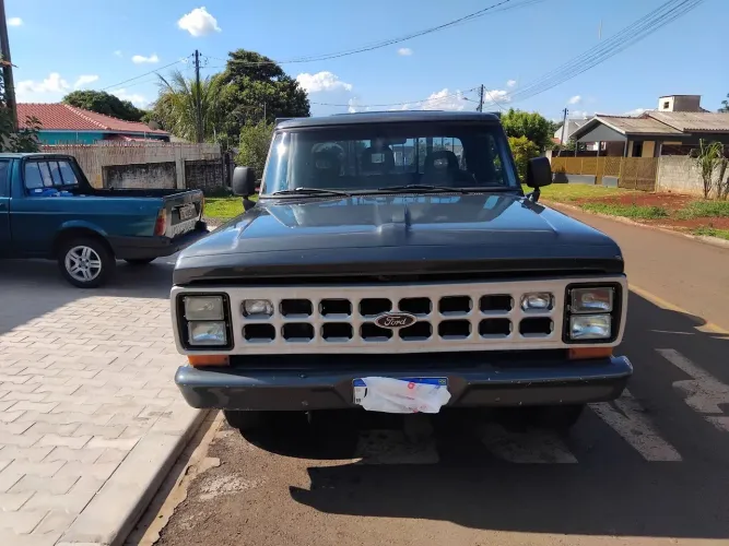 Ford F-1000 S. S. Diesel / S.s. Diesel Turbo 1990