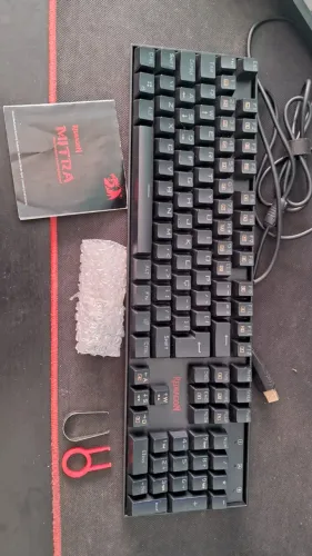 Teclado Redragon Mitra K551RGB-1 PRETO Switch Brown