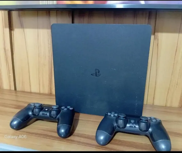 PS4 slim 1 tera