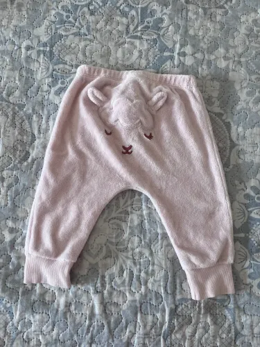 Calça Carters 6 a 9 meses 