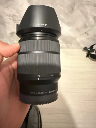 SONY FE 28-70mm f/3.5-5.6 OSS - LENTE ORIGINAL SONY FULL FRAME
