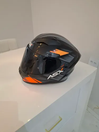 Capacete