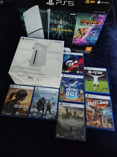 PS5 COM 7 JOGOS 2 CONTROLES LEITOR DE CD CABO HDMI USADO 2 VEZES