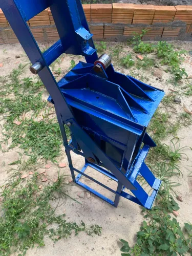 MÁQUINA/PRENSA MANUAL DE TIJOLO ECOLÓGICO + FORMAS
