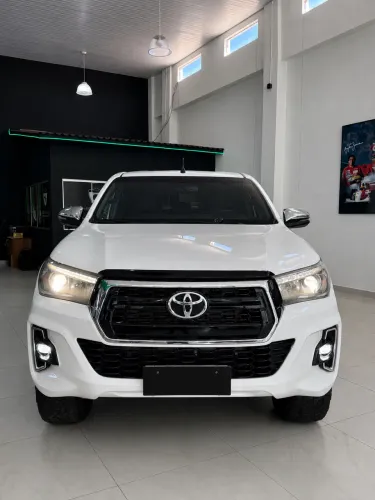 Toyota Hilux CD SRX 4X4 2.8 TDI 16V Diesel Aut. 2019