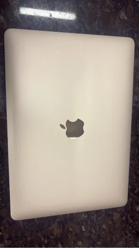 MAC BOOK