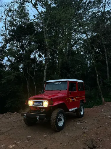 TOYOTA BANDEIRANTE 4x4 DIESEL MOTOR 608