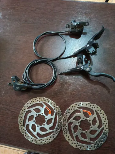Freio hidráulico Shimano MT 410