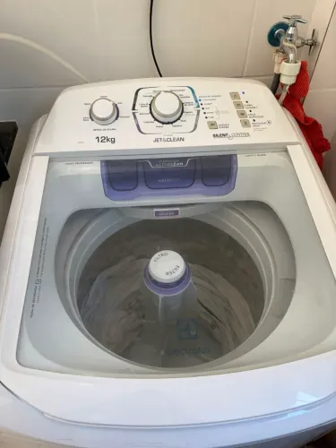 Máquina de Lavar Eletrolux Jet Clean 12kg 
