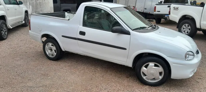 Chevrolet Corsa Pick-up Std/ Rodeio 1.6 MPFI 2002