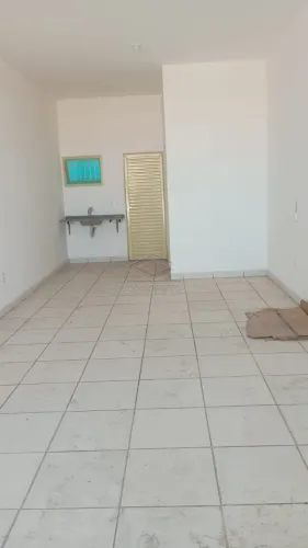IMOVEL COMERCIAL COM ÓTIMA LOCALIZAÇÃO