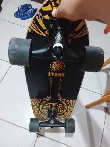 Skate surf, vem junto a chave do skate
