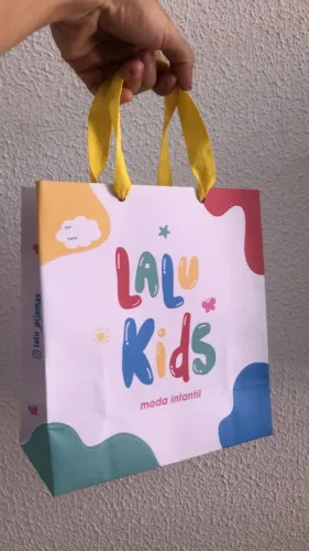 Sacolas personalizadas
