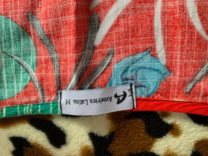 Blusa América Latina