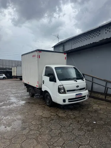 Kia bongo Baú 2014