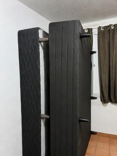 Duas cama box de casal (Base)
