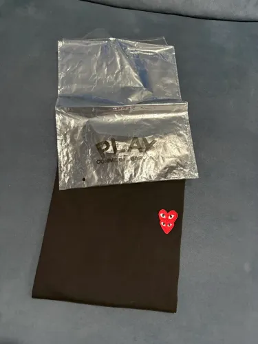 Camiseta CDG Play original